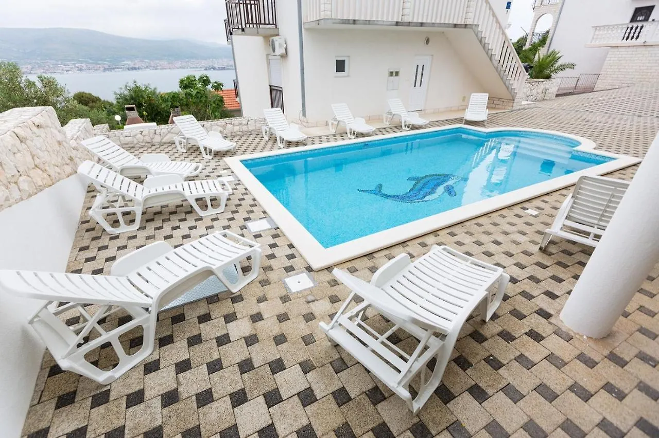 Apartment In Okrug Donji With Sea View, Balcony, Air Conditioning, Wifi 5166-4 Donji Okrug  Kroatien